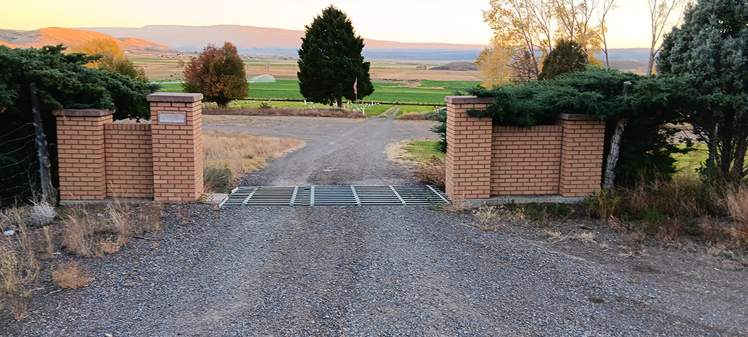 Fremont_Cemetery_Entry