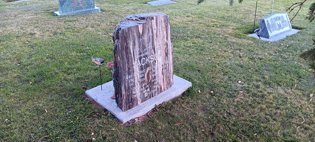 Fremont_Gravestone